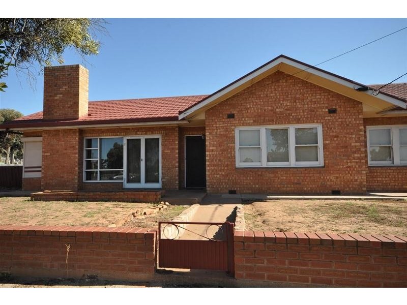 16 Eyre Highway, Port Augusta West SA 5700