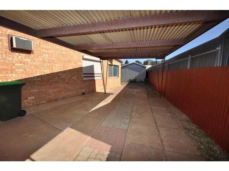 16 Eyre Highway, Port Augusta West SA 5700