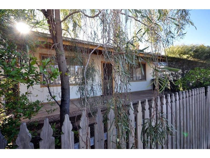 12 Caroona Road, Port Augusta West SA 5700