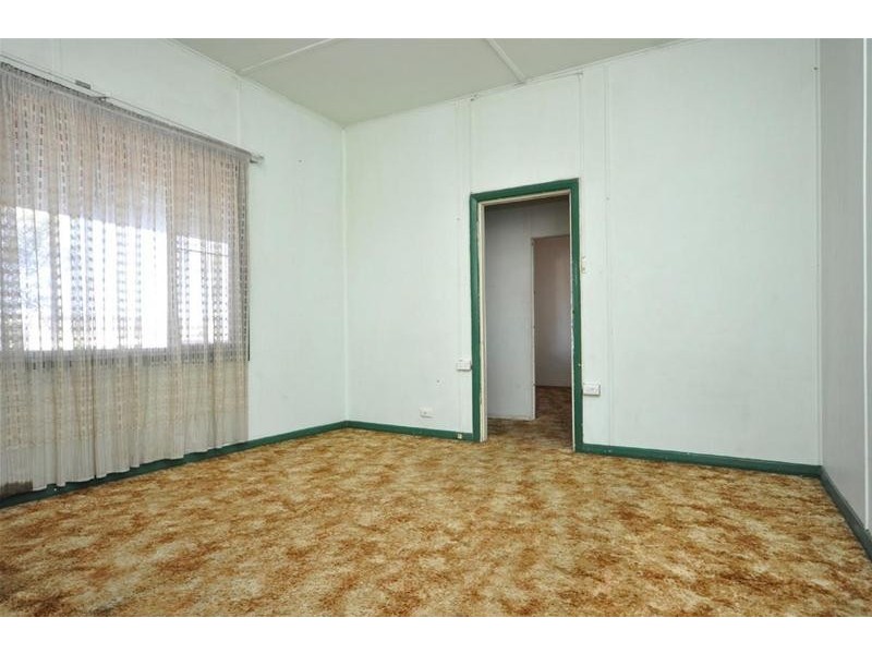 12 Caroona Road, Port Augusta West SA 5700