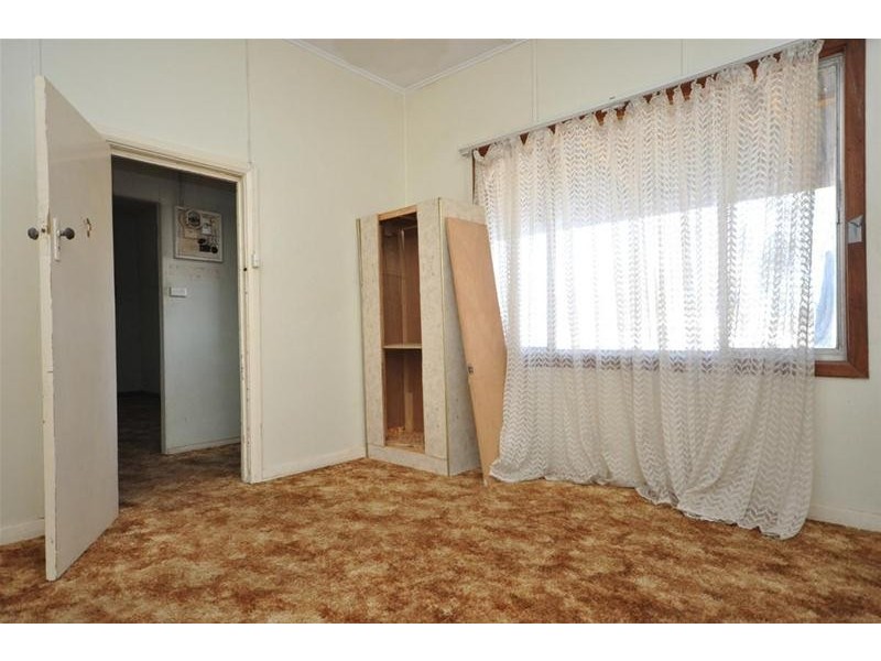 12 Caroona Road, Port Augusta West SA 5700