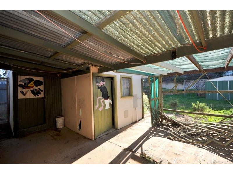 12 Caroona Road, Port Augusta West SA 5700