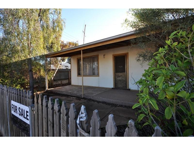 12 Caroona Road, Port Augusta West SA 5700
