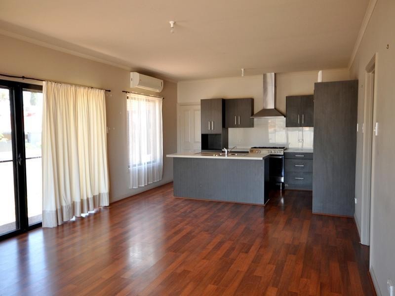 4 Woodroffe Court, Port Augusta West SA 5700