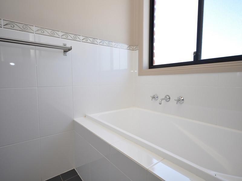 4 Woodroffe Court, Port Augusta West SA 5700