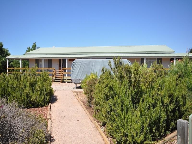 24 Catherine Street, Stirling North SA 5710