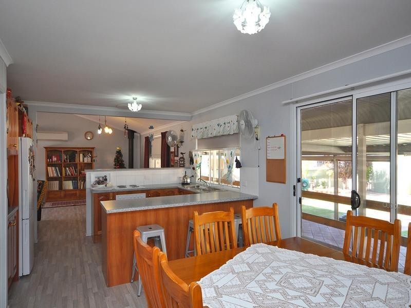 24 Catherine Street, Stirling North SA 5710