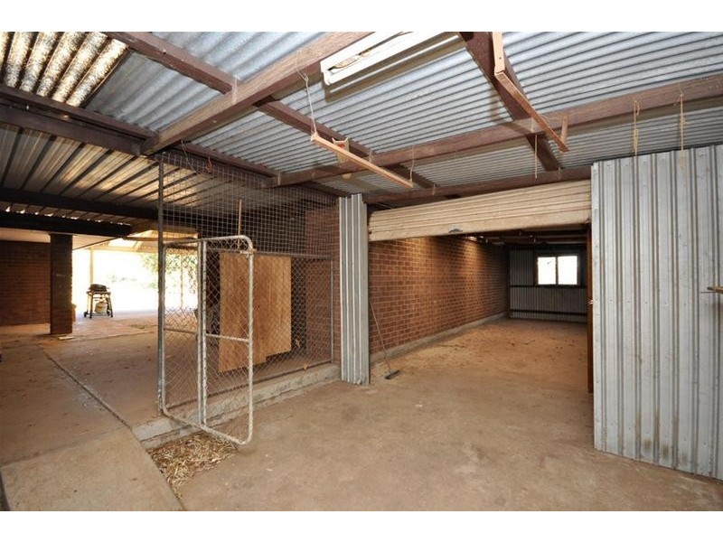 20-22 Quorn Road, Stirling North SA 5710