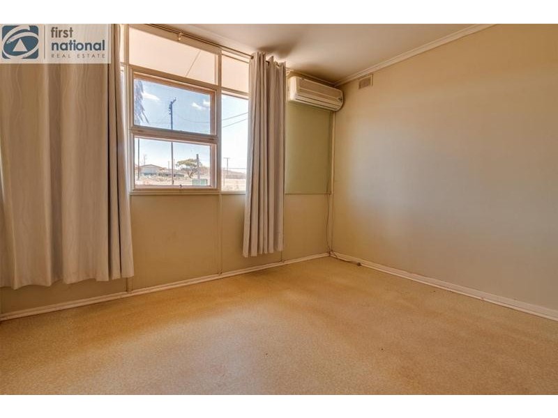 22 Lewis Terrace, Iron Knob SA 5601