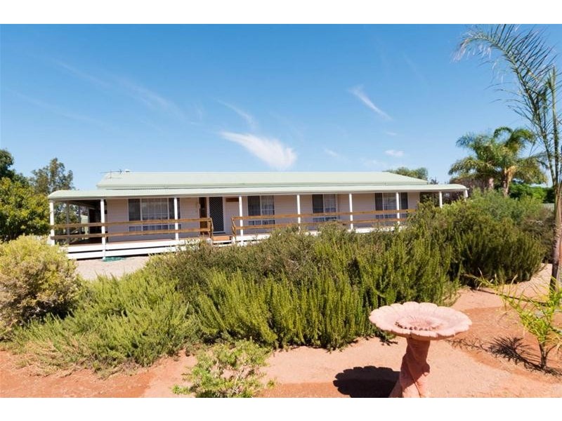 24 Catherine Street, Stirling North SA 5710