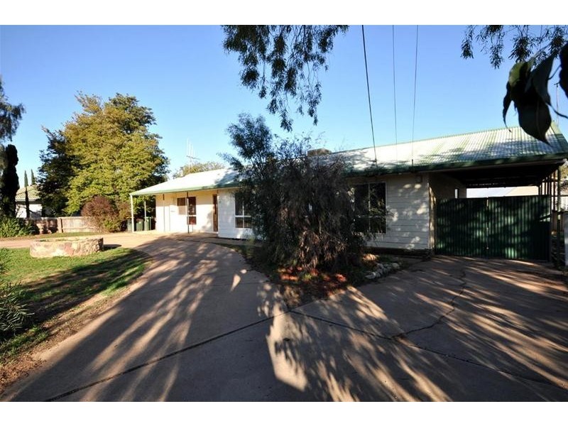 66 Quorn Road, Stirling North SA 5710