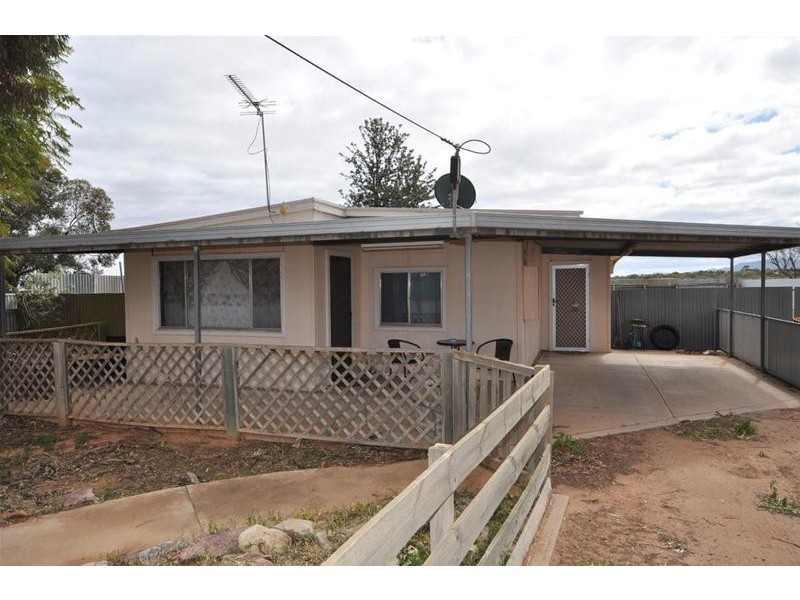 16 Engelsman Road, Stirling North SA 5710