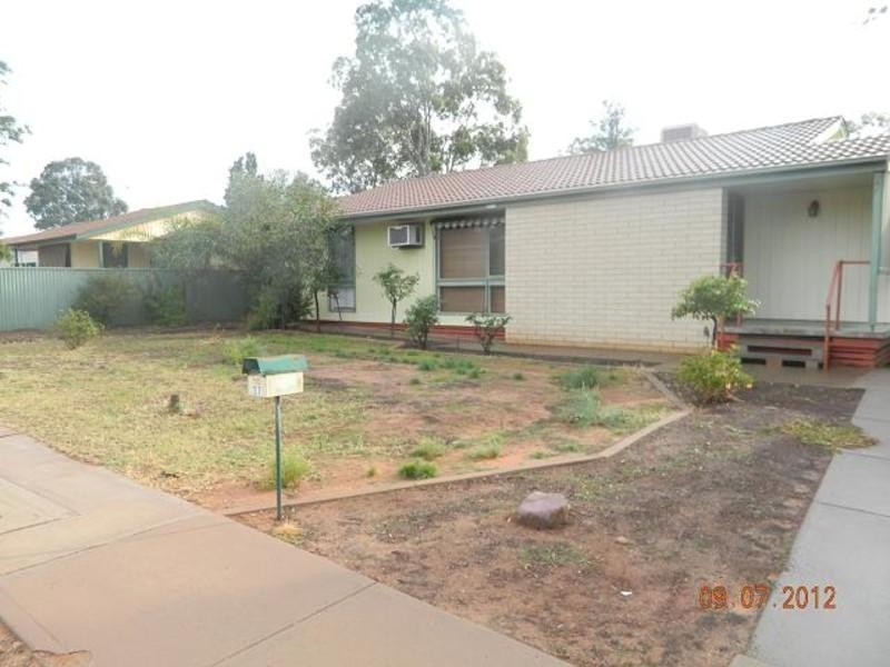 27 Hurcombe Crescent, Port Augusta West SA 5700