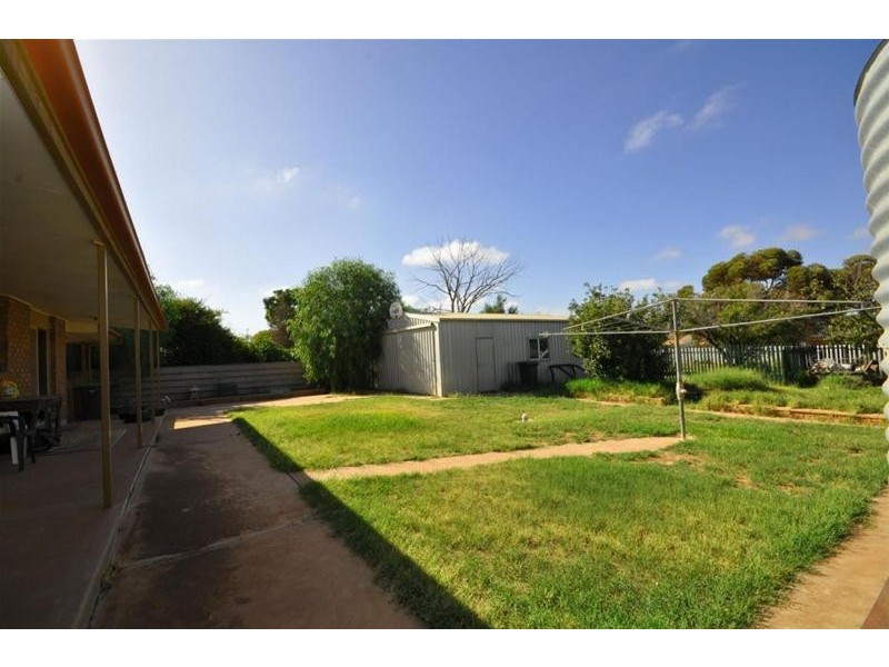 8 Wastell Street, Stirling North SA 5710