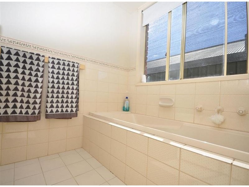 5 Raedel Court, Port Augusta West SA 5700