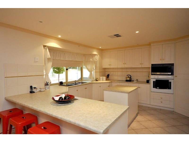 9 Cobbin Street, Port Augusta West SA 5700