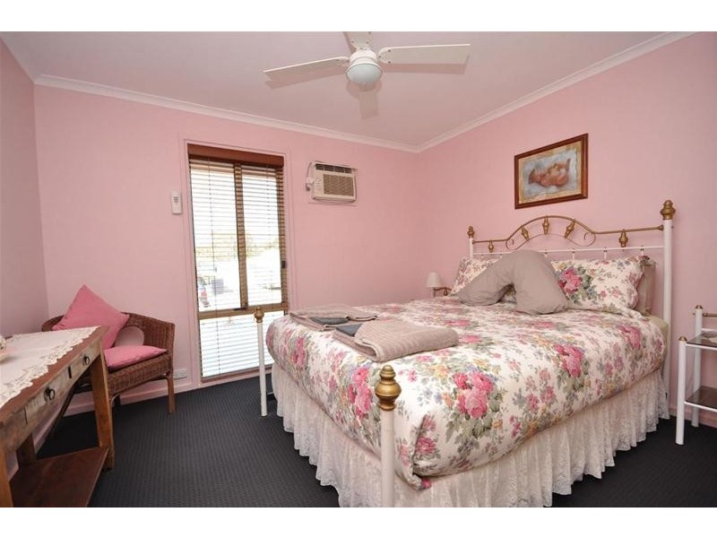 88 Hurcombe Crescent, Port Augusta West SA 5700