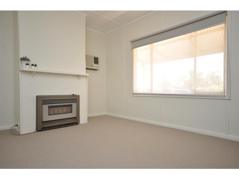 12 Caroona Road, Port Augusta West SA 5700