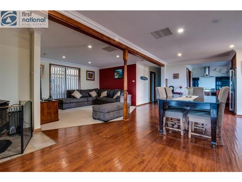 8 The Esplanade, Miranda SA 5700