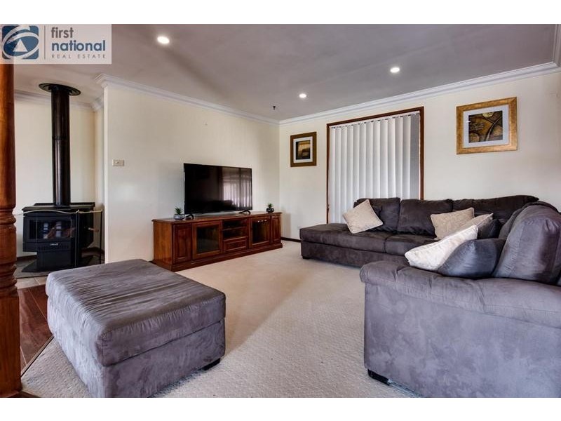 8 The Esplanade, Miranda SA 5700