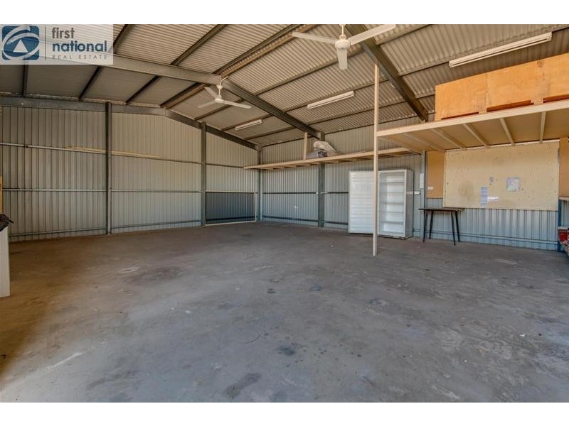 8 The Esplanade, Miranda SA 5700