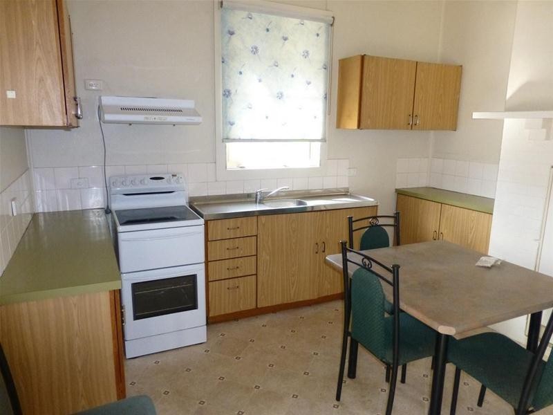 14 Eyre Highway, Port Augusta West SA 5700