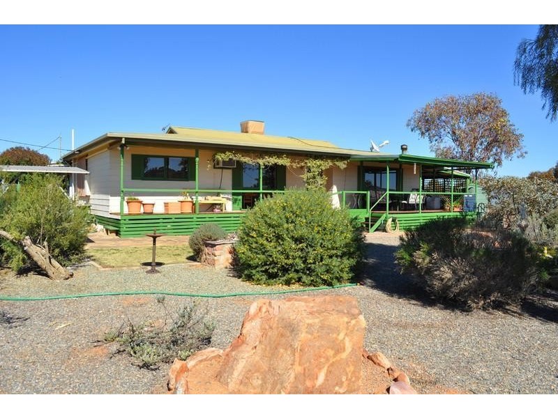 12 West End Flat Road, Hawker SA 5434