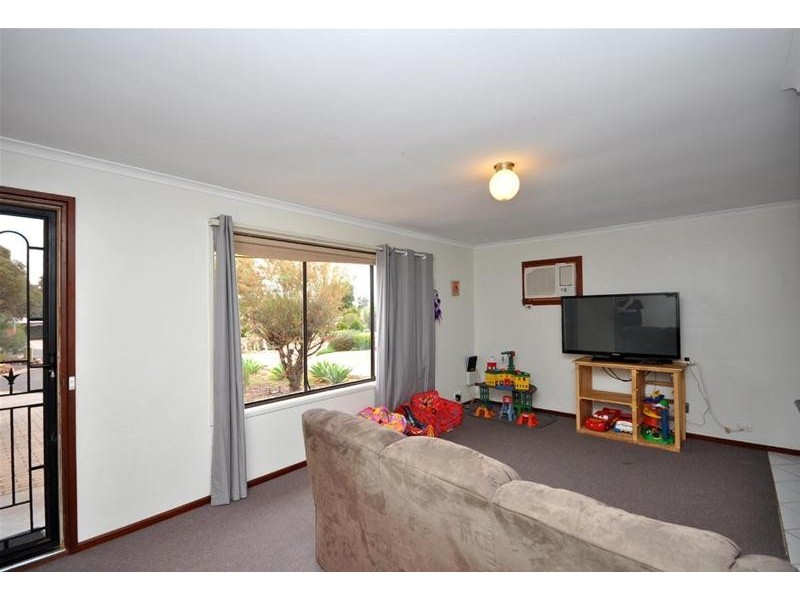 4 Rowe Court, Port Augusta West SA 5700