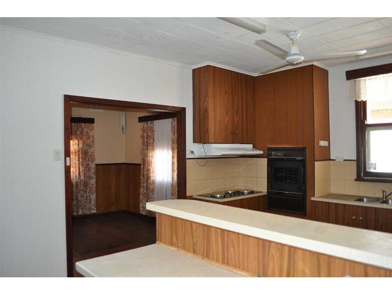 31 Johnson Avenue, Stirling North SA 5710