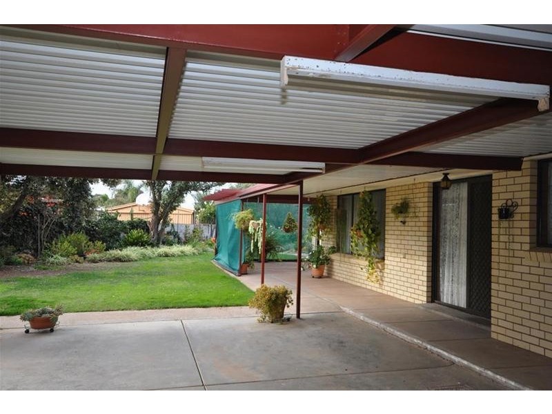 2 Platt Street, Port Augusta West SA 5700