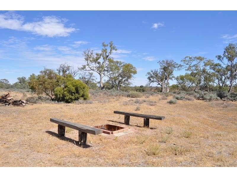 471 Flinders Ranges Way, Stirling North SA 5710