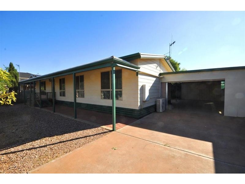 5 McConnal Road, Stirling North SA 5710