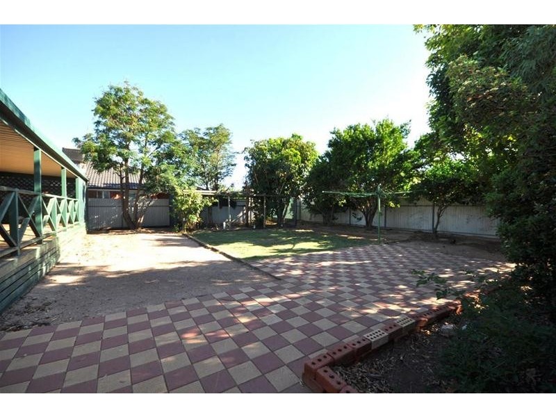 5 McConnal Road, Stirling North SA 5710