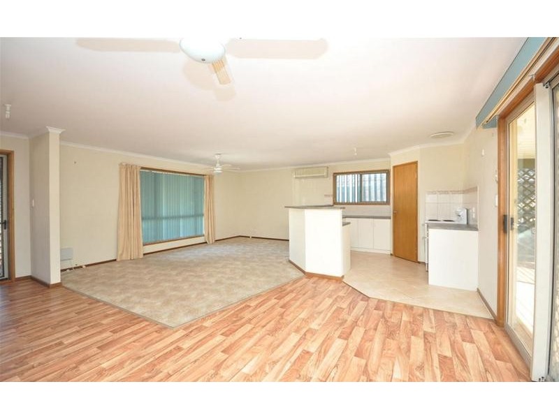 5 McConnal Road, Stirling North SA 5710