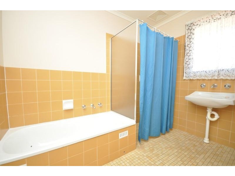 11 Harry Court, Port Augusta West SA 5700