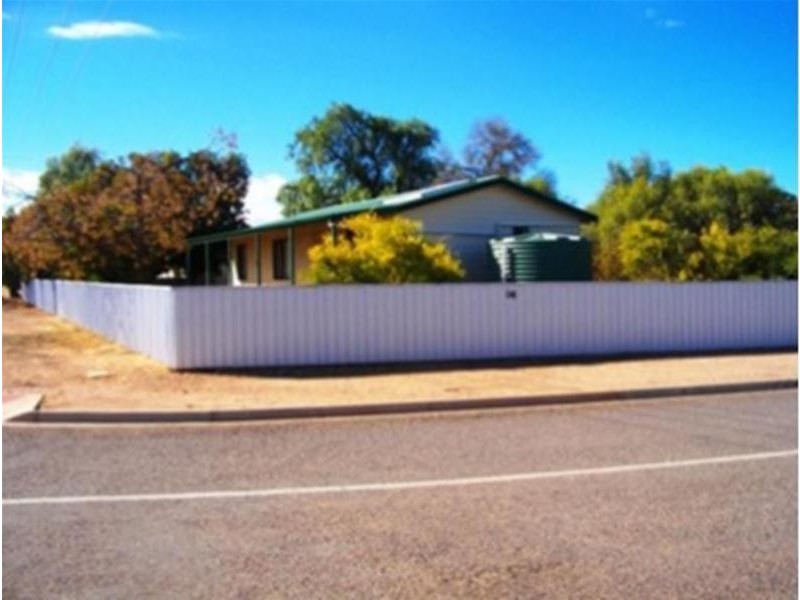 64 Quorn Road, Stirling North SA 5710