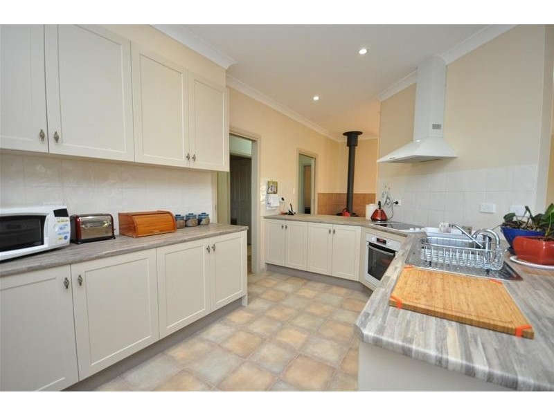 8 Francis Street, Stirling North SA 5710