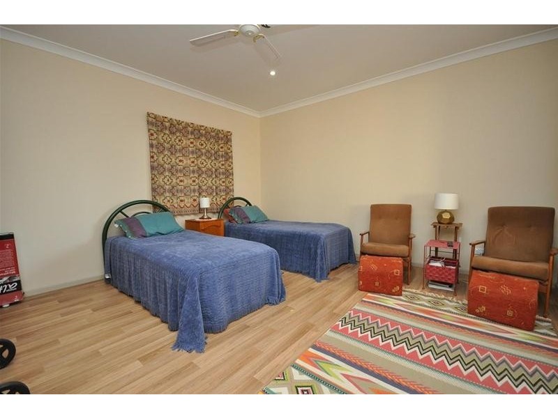 8 Francis Street, Stirling North SA 5710