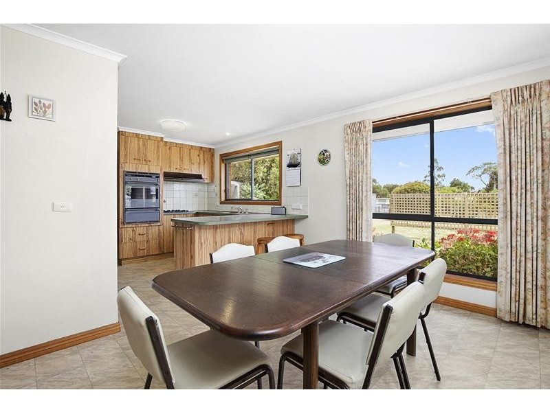 72 Elizabeth Street, Ararat VIC 3377