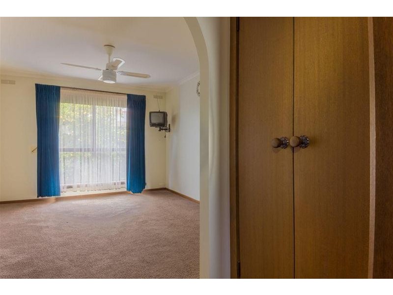 14 ELLERKER Avenue, Ararat VIC 3377