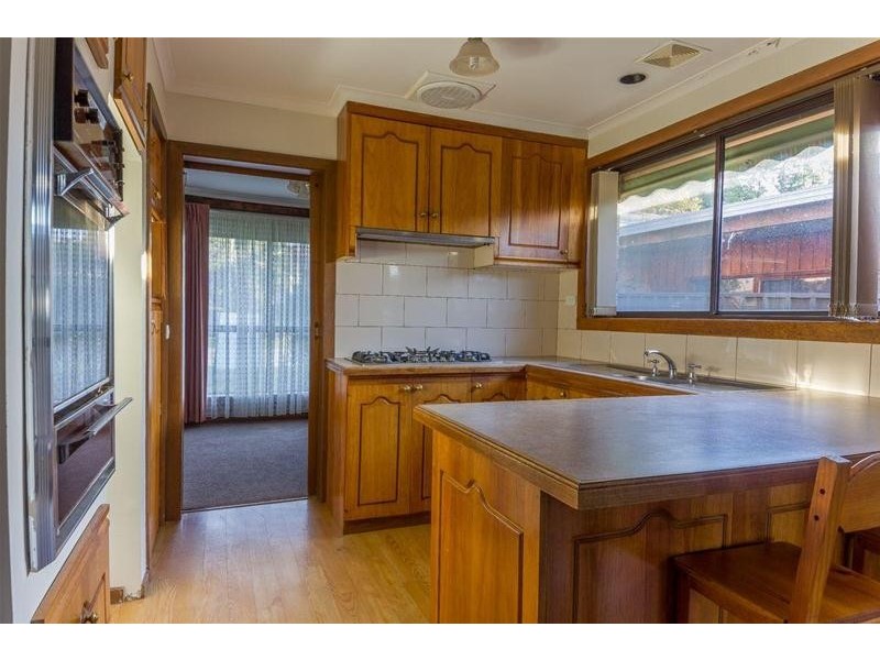 14 ELLERKER Avenue, Ararat VIC 3377