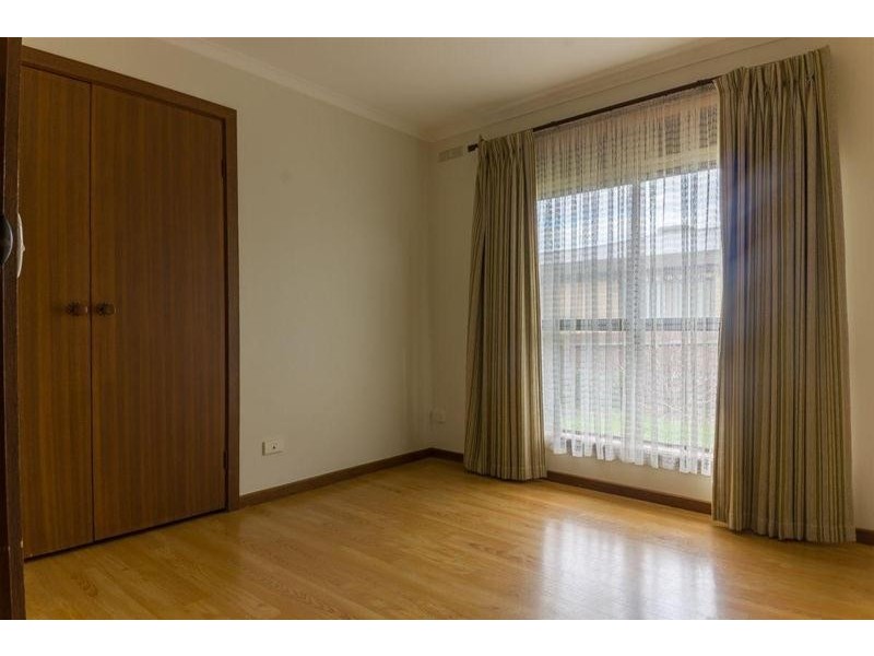 14 ELLERKER Avenue, Ararat VIC 3377