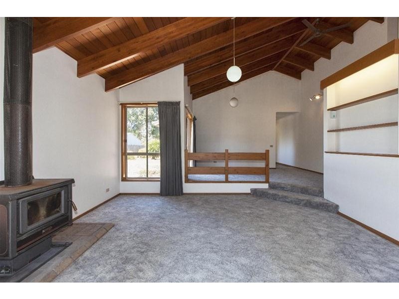 9 Golflinks Road, Ararat VIC 3377