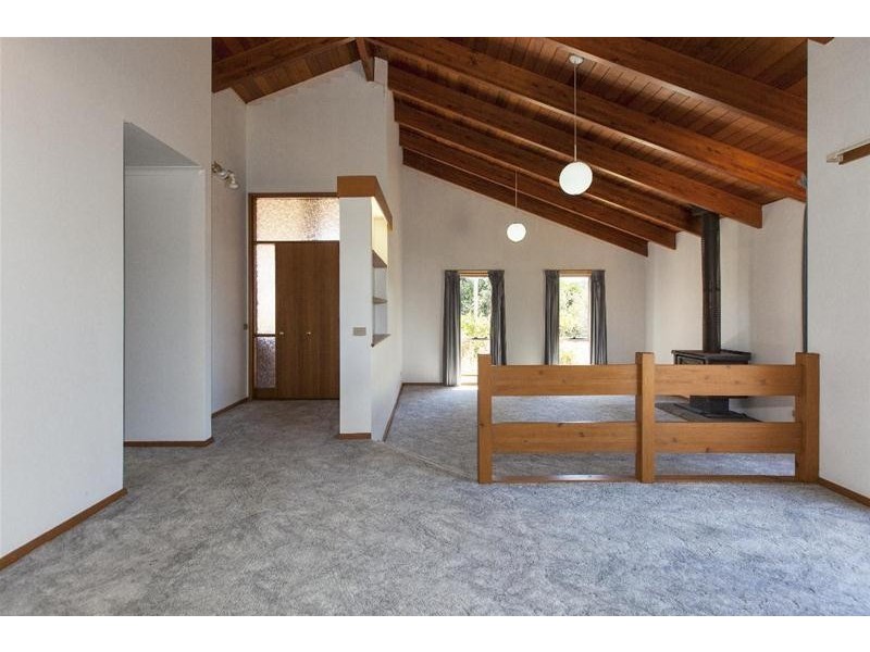 9 Golflinks Road, Ararat VIC 3377