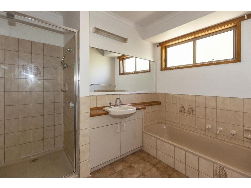 9 Golflinks Road, Ararat VIC 3377