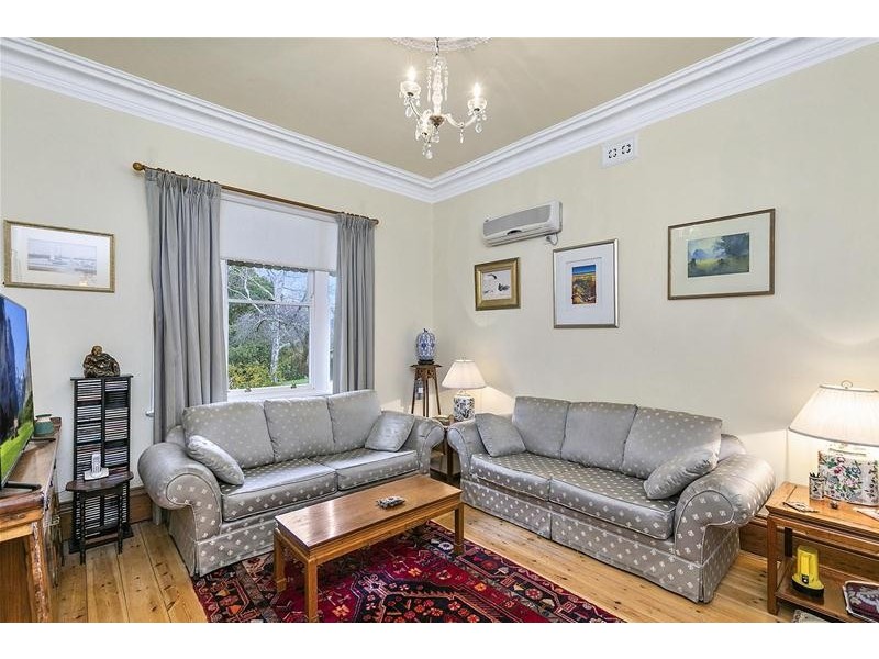 24 Degraves Street, Elmhurst VIC 3469