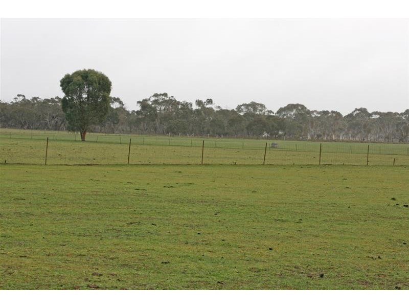 168 Hoopers Road, Stawell VIC 3380