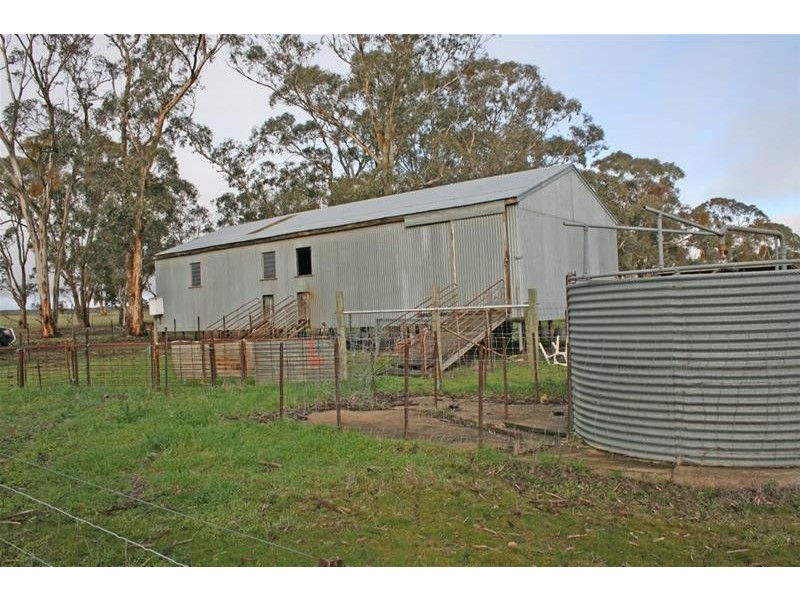 168 Hoopers Road, Stawell VIC 3380