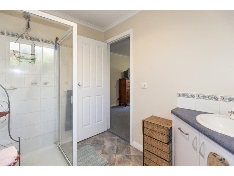 74 Elizabeth Street, Ararat VIC 3377