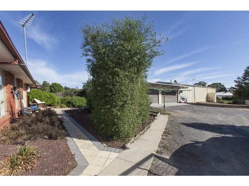 74 Elizabeth Street, Ararat VIC 3377